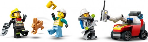 Lego Fire Command Truck 60374