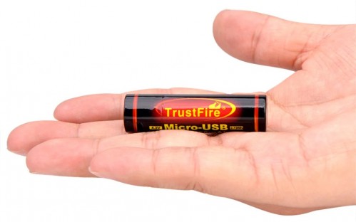 TrustFire 1x14500 650 mAh micro USB