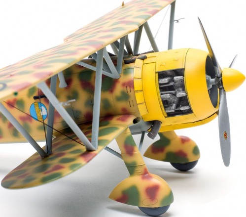 ICM CR. 42 Falco (1:32)