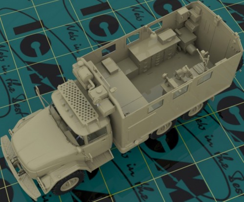 ICM ZiL-131 MTO-AT (1:35)