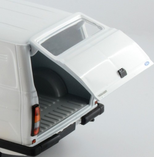 ITALERI Ford Transit MK2 (1:24)