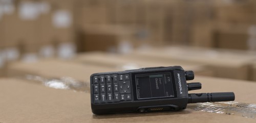 Motorola R7 UHF Premium