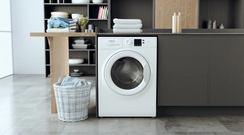 Hotpoint-Ariston NS 702U W EU N