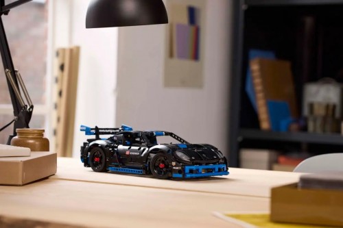 Lego Porsche GT4 e-Performance Race Car 42176