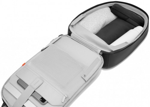 XD Design Edge 17L