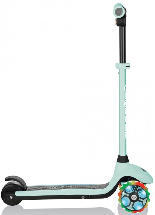 Globber E-Motion 4 Plus