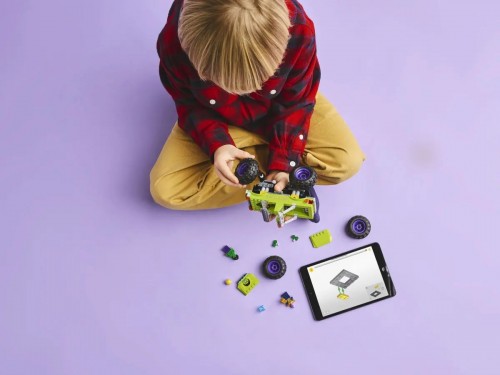 Lego The Hulk Truck vs Thanos 76312