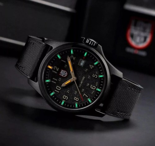 Luminox Atacama Field XL.1970.SET