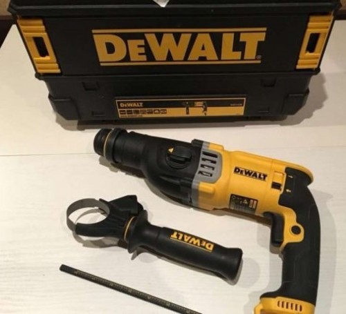 DeWALT D25143K