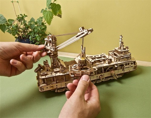 UGears Research Vessel 70135