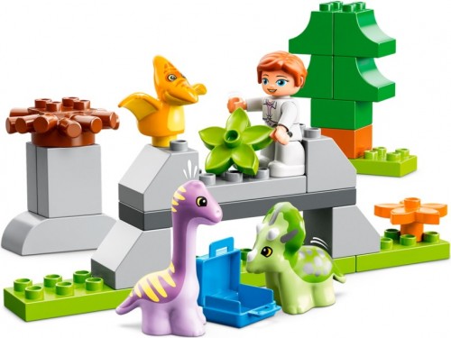 Lego Dinosaur Nursery 10938