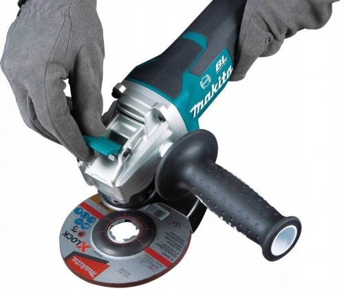 Makita DGA519RTJ