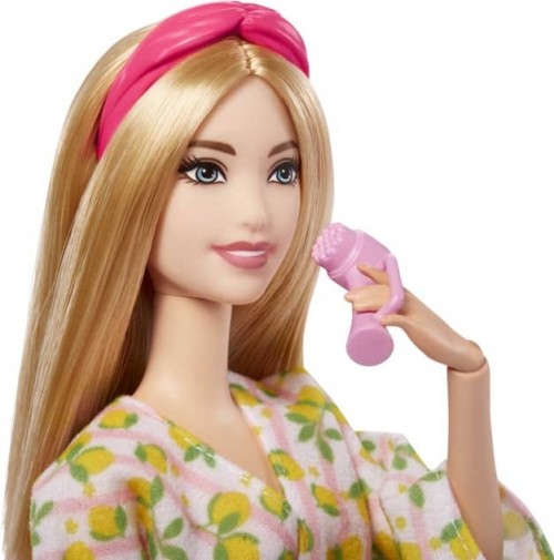 Barbie Self-Care Spa Day HKT90