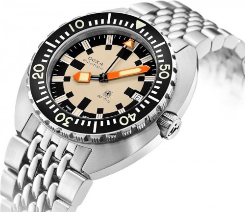 DOXA Army 785.10.031.10