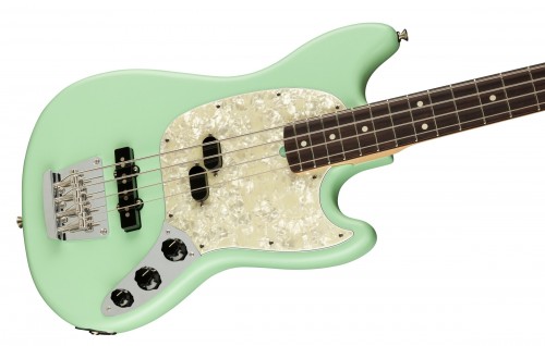 Fender American Performer Mustang Bass