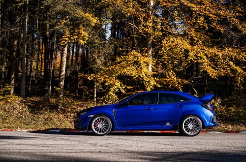 Japan Racing SL05