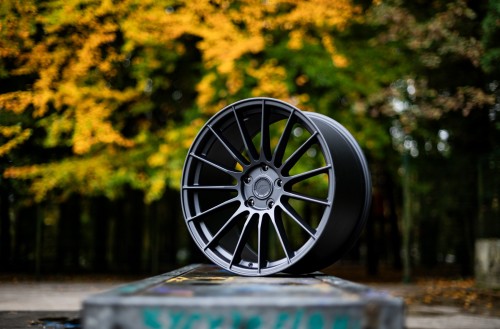 Japan Racing SL05