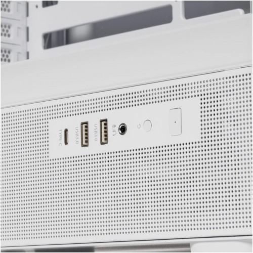 QUBE Masterforce White