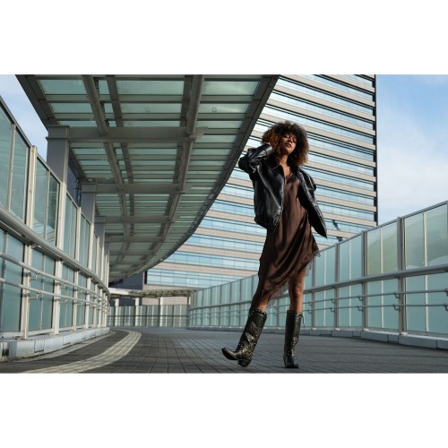 Sony 28-70mm f/3.5-5.6 FE OSS II