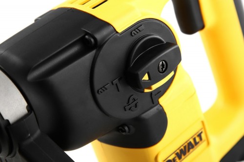 DeWALT D25313K