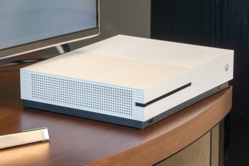 Microsoft Xbox One S