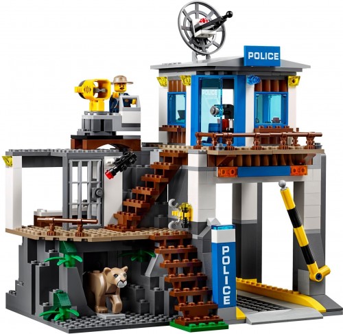 Lego Mountain Police Headquarters 60174
