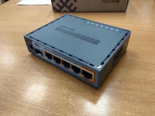 MikroTik hEX S