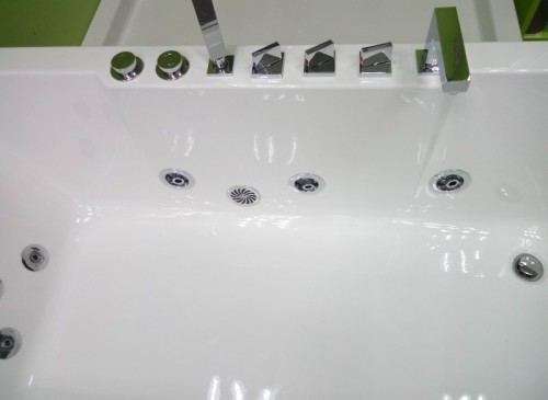 Veronis VG-3133 bath