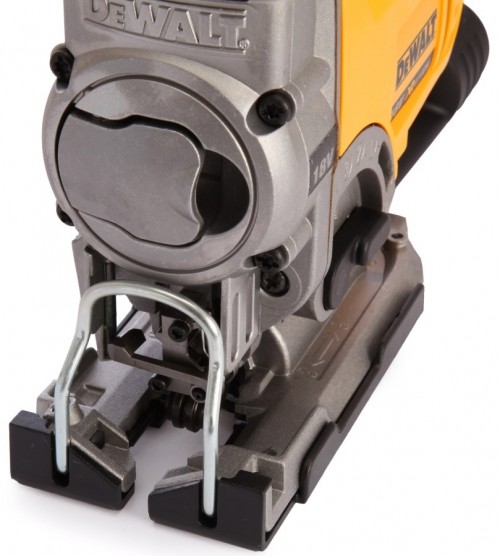 DeWALT DCS331N