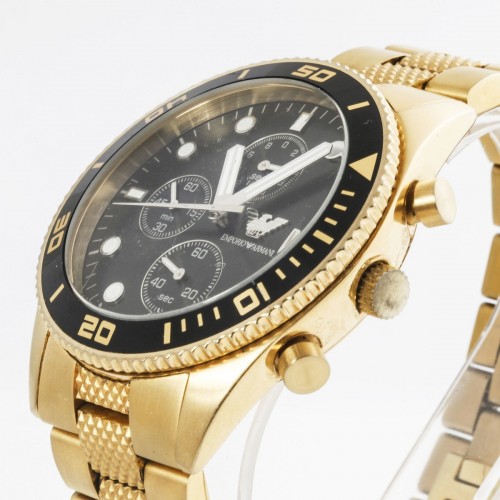 Armani AR5857