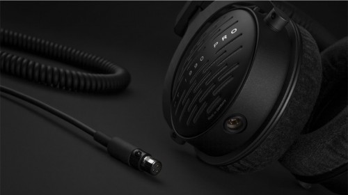 Beyerdynamic DT 1990 PRO