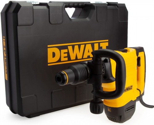 DeWALT D25832K