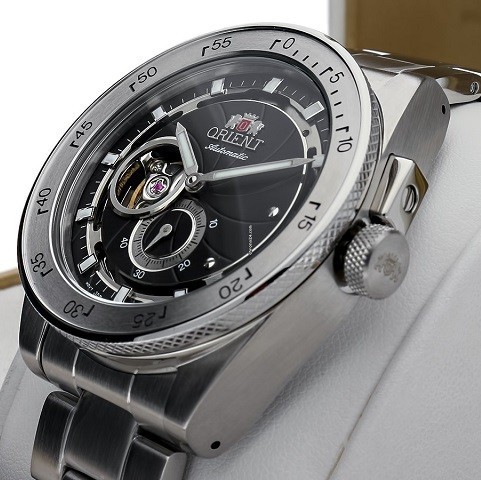 Orient RA-AR0201B
