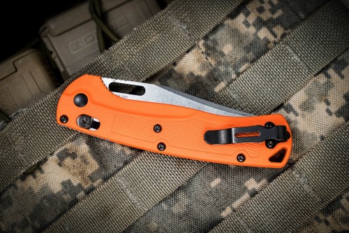 BENCHMADE Taggedout 15535