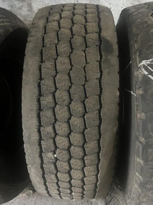 Goodyear Ultra Grip Max T