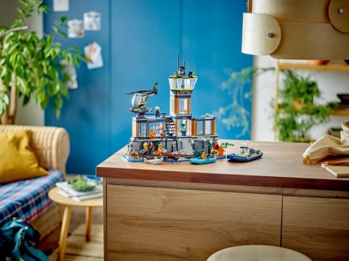 Lego Police Prison Island 60419