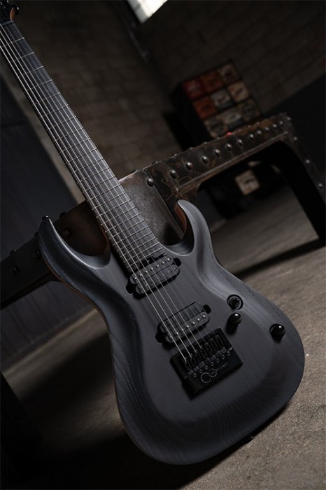 Cort KX707 EverTune