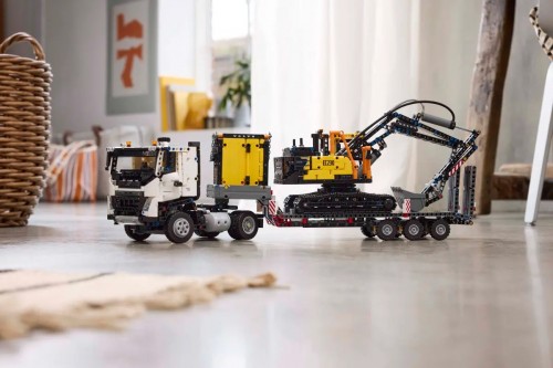 Lego Volvo FMX Truck and EC230 Electric Excavator 42175