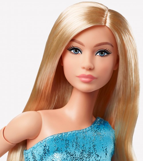 Barbie Looks HRM15