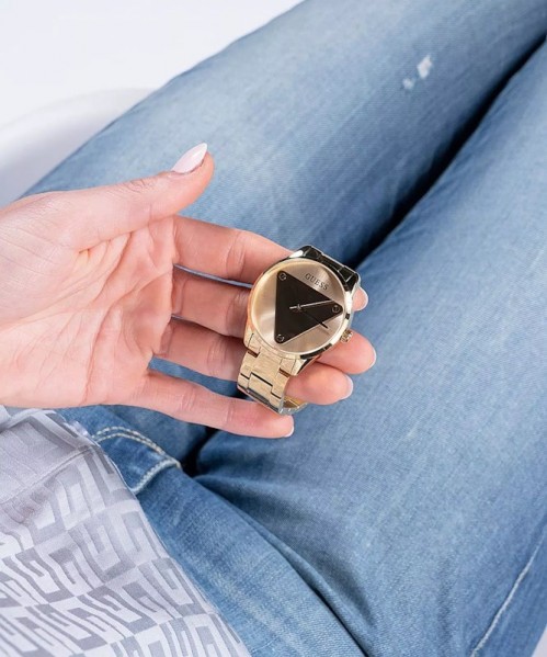 GUESS GW0485L1