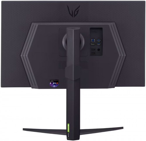 LG UltraGear 27GR83Q