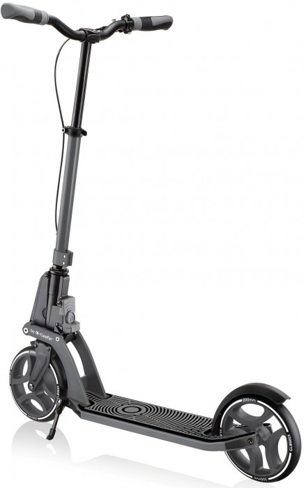 Globber One K 200 Piston Deluxe