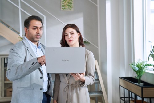 Asus ExpertBook CX54 Chromebook Plus CX5403CMA