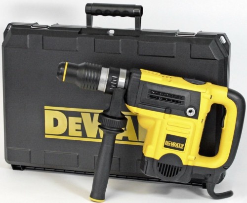 Комплектация DeWALT D25820K