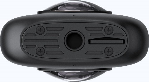 Insta360 One X