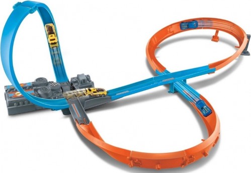 Hot Wheels Figure 8 Raceway