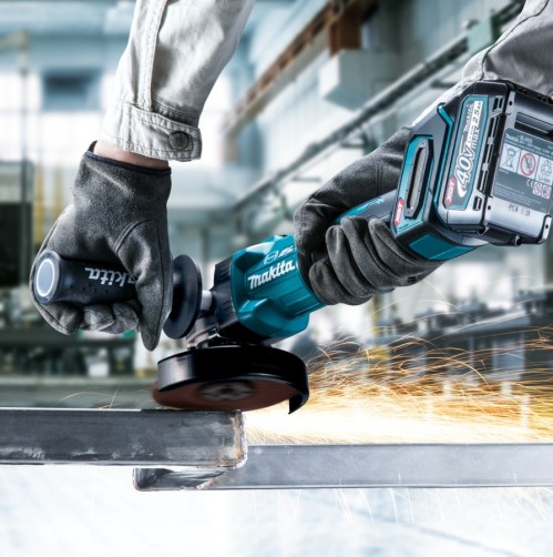 Makita GA005GM201