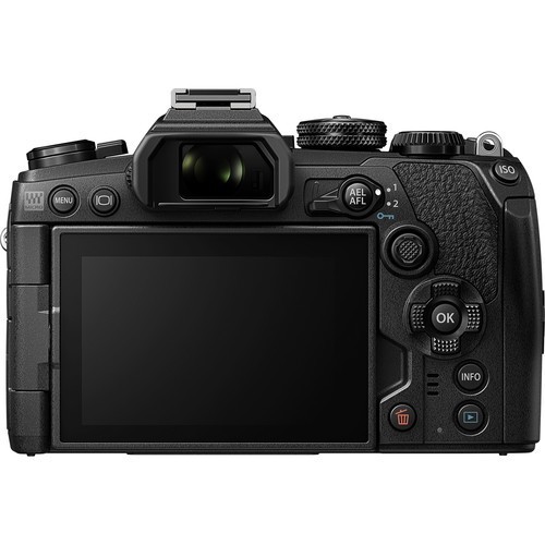 Olympus OM-D E-M1 III kit