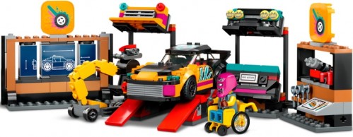 Lego Custom Car Garage 60389