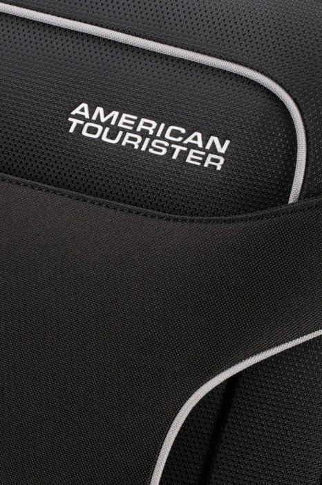 American Tourister Holiday Heat 38